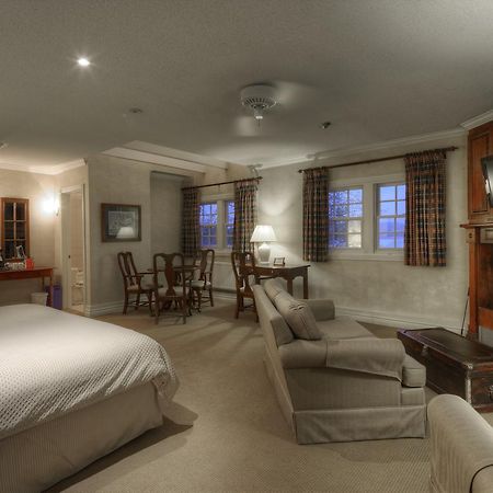 Sir Sam'S Inn & Spa (Adults Only) Haliburton Zewnętrze zdjęcie