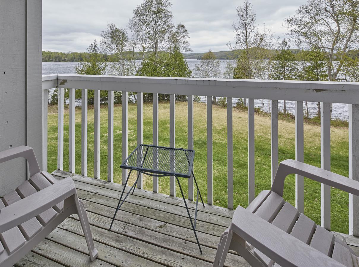 Sir Sam'S Inn & Spa (Adults Only) Haliburton Zewnętrze zdjęcie