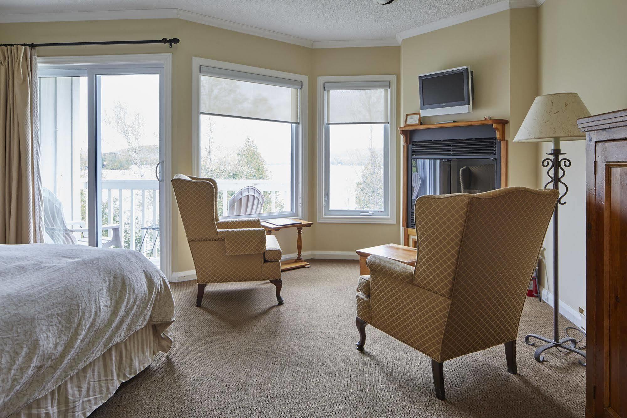 Sir Sam'S Inn & Spa (Adults Only) Haliburton Zewnętrze zdjęcie