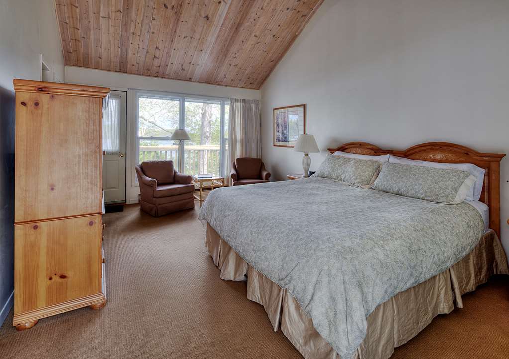 Sir Sam'S Inn & Spa (Adults Only) Haliburton Pokój zdjęcie